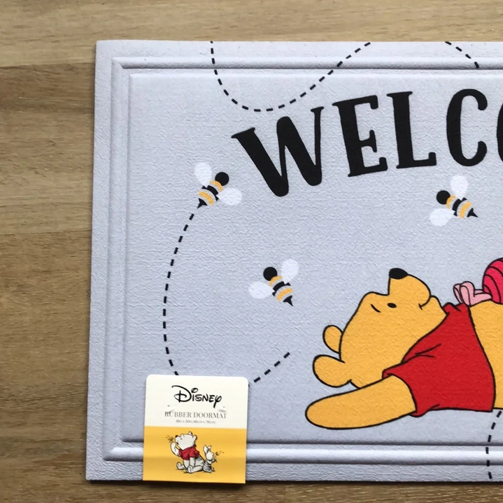DISNEY WINNIE THE POOH WELCOME MAT NWT